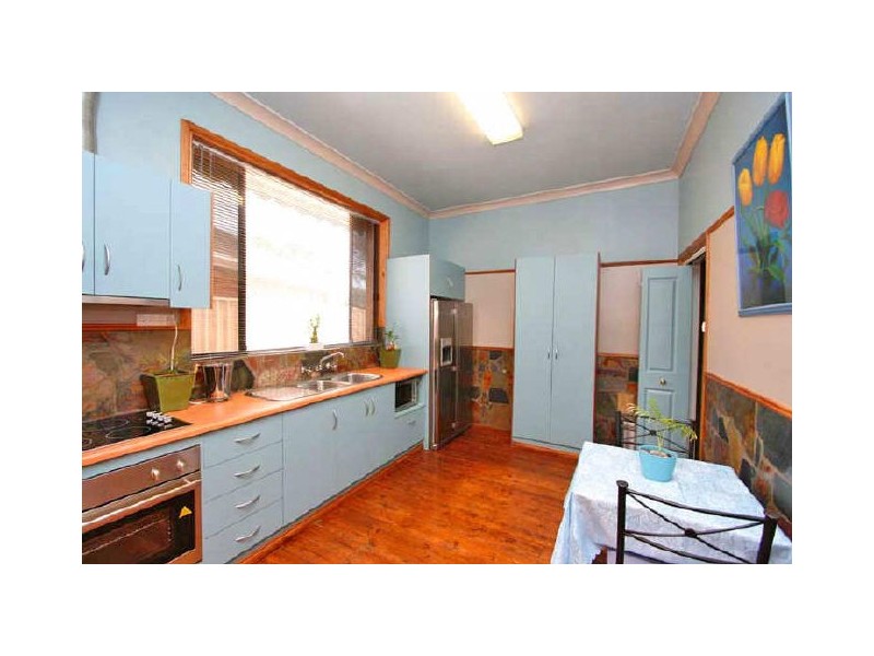 30 Dumfries Avenue, Seaton SA 5023