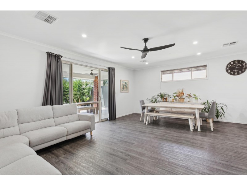 18 Alfred Avenue, Seaton SA 5023