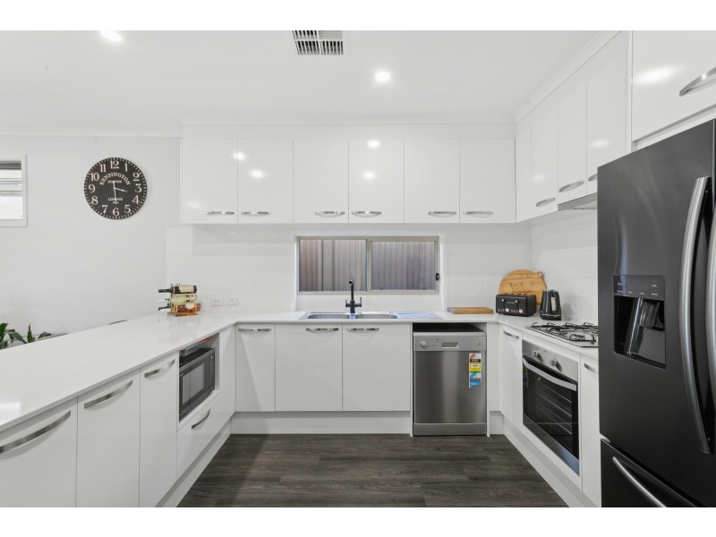 18 Alfred Avenue, Seaton SA 5023