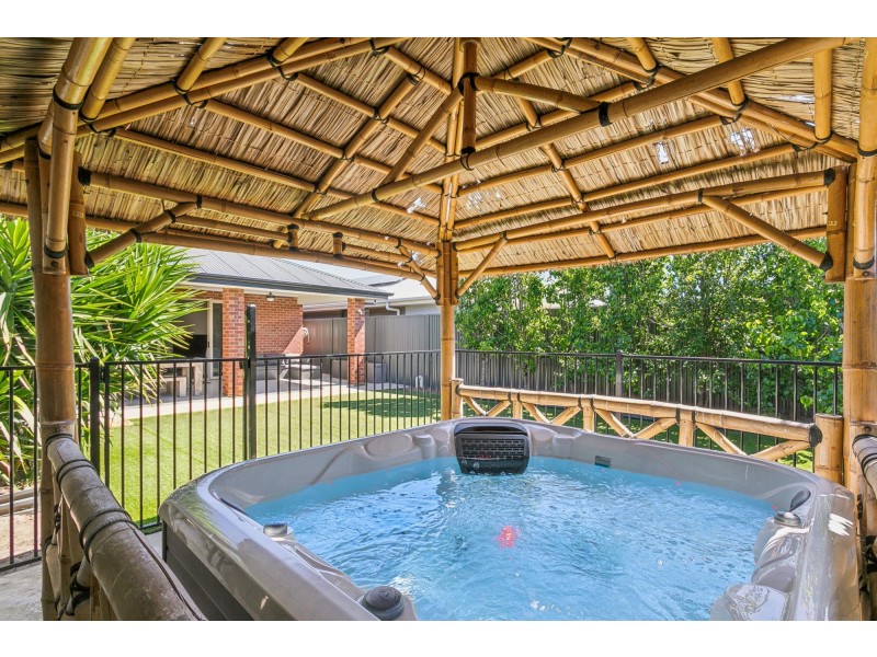 18 Alfred Avenue, Seaton SA 5023