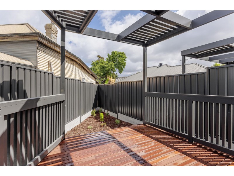 21B Wells Street, Birkenhead SA 5015