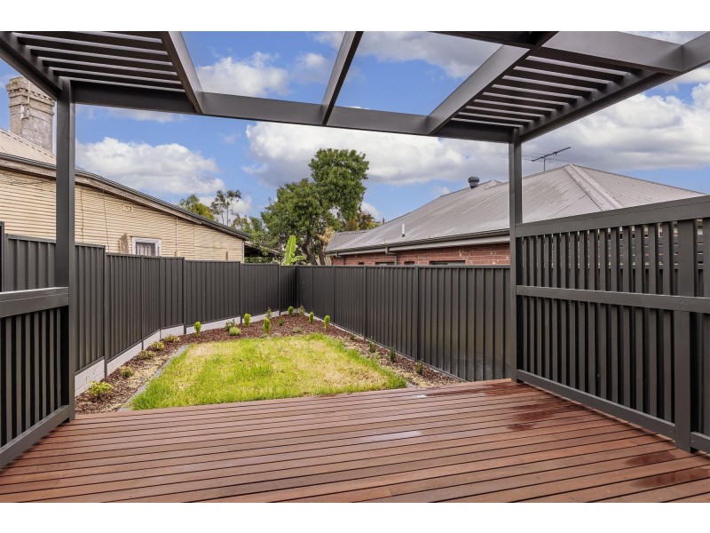 21b Wells Street, Birkenhead SA 5015