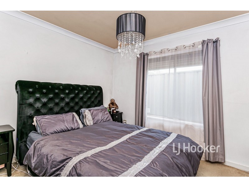 1 Lomond Court, West Lakes SA 5021