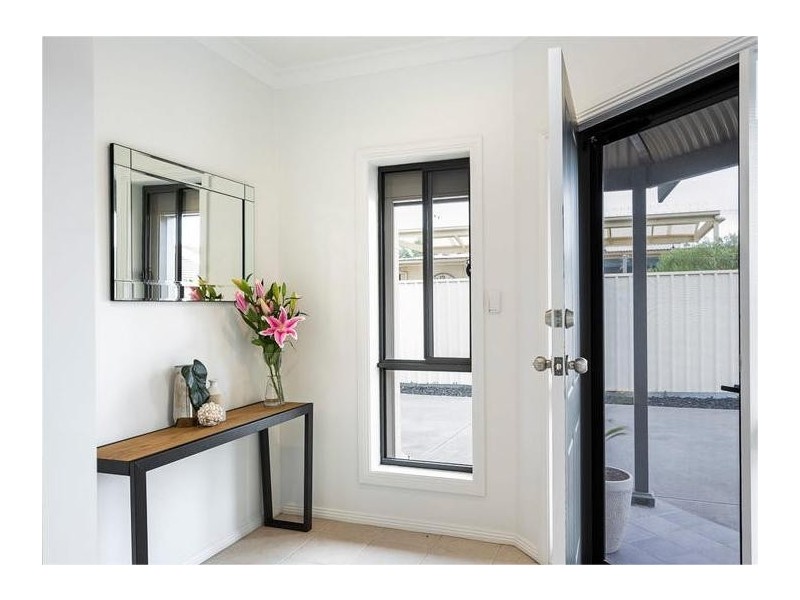 60A Buller Terrace, Alberton SA 5014