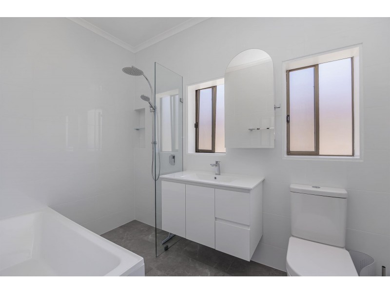 80 Lewis Crescent, Woodville West SA 5011