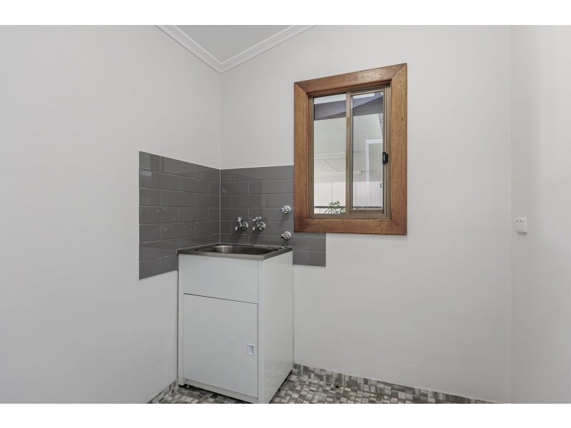 80 Lewis Crescent, Woodville West SA 5011