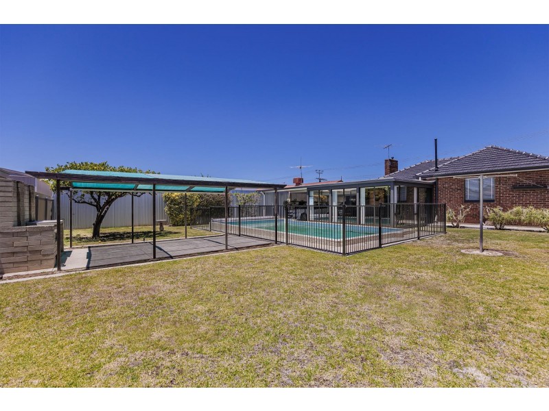 80 Lewis Crescent, Woodville West SA 5011