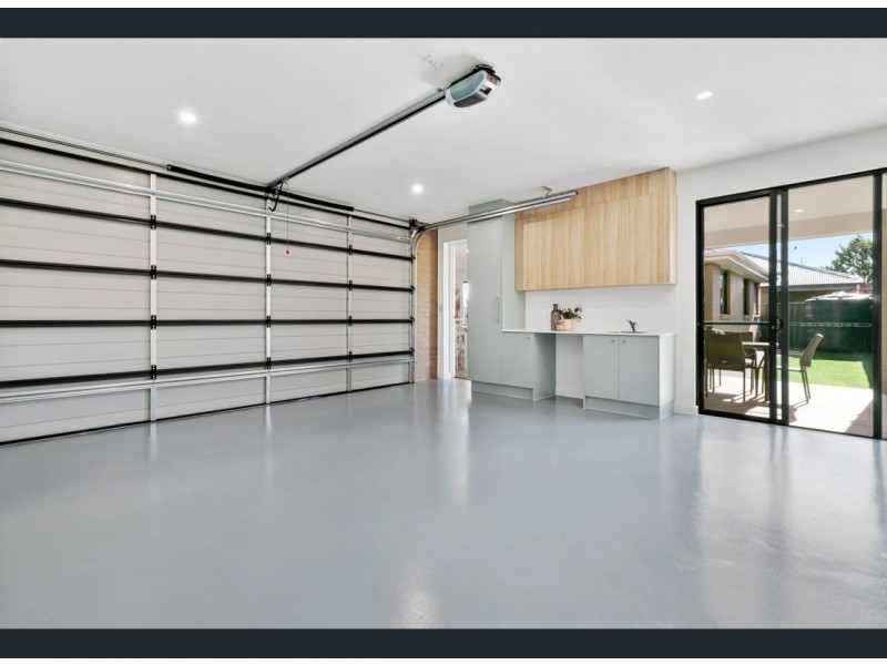 2/4 Clifton Street, Cheltenham SA 5014