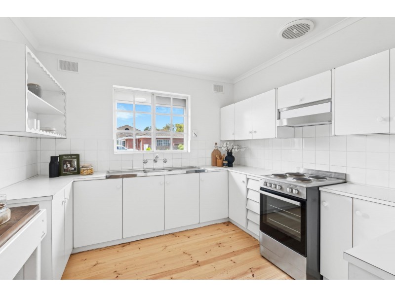 1/1 Moorea Court, West Lakes SA 5021