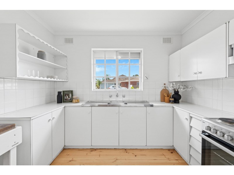 1/1 Moorea Court, West Lakes SA 5021