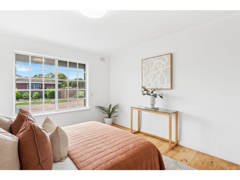 1/1 Moorea Court, West Lakes SA 5021