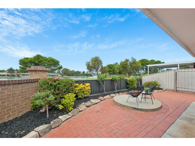 1/1 Moorea Court, West Lakes SA 5021