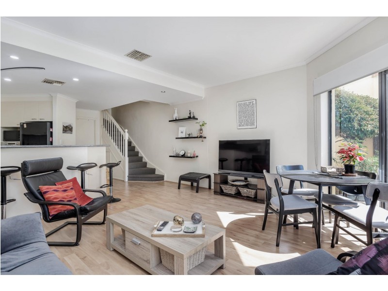 9/157 Brebner Drive, West Lakes SA 5021