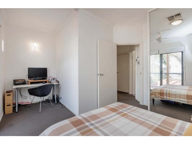 9/157 Brebner Drive, West Lakes SA 5021