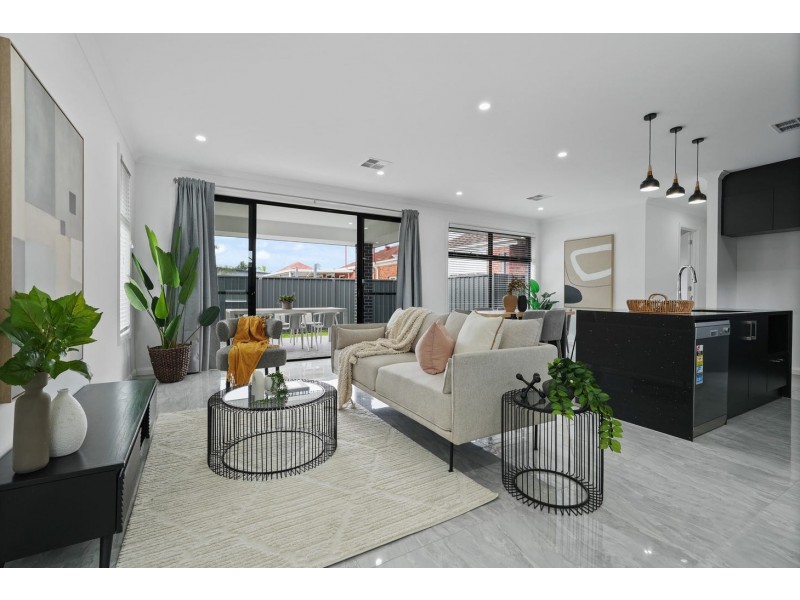 3b Fourth Avenue, Seaton SA 5023