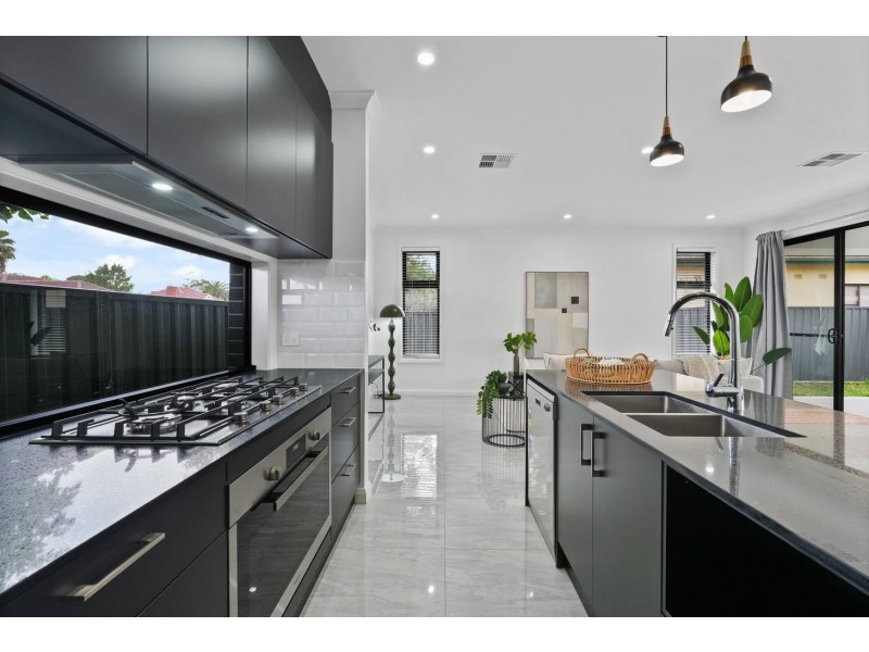 3b Fourth Avenue, Seaton SA 5023