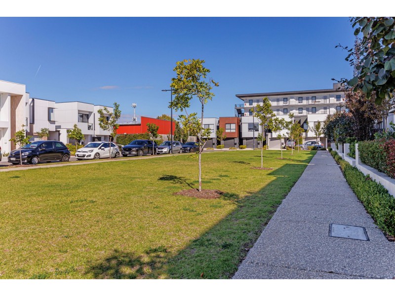 18 Symon Lane, West Lakes SA 5021