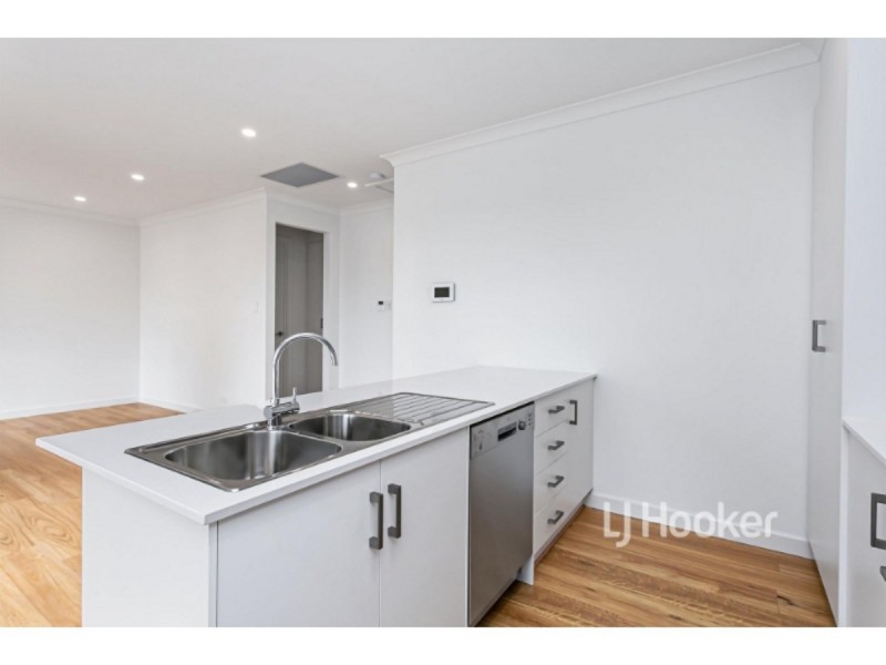 37 East Terrace, Henley Beach SA 5022