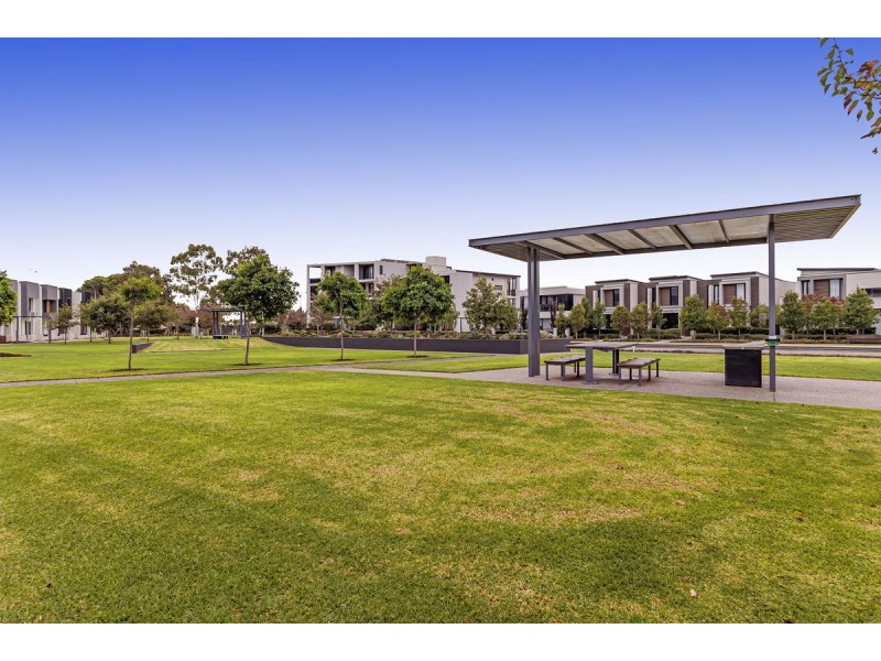 7 Saltbush Lane, West Lakes SA 5021