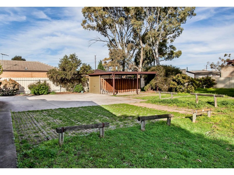 2/3 Glenburnie Street, Seaton SA 5023