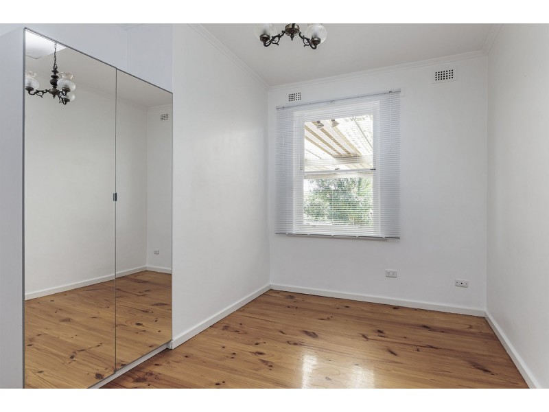 35 Mclaughlan Avenue, Warradale SA 5046