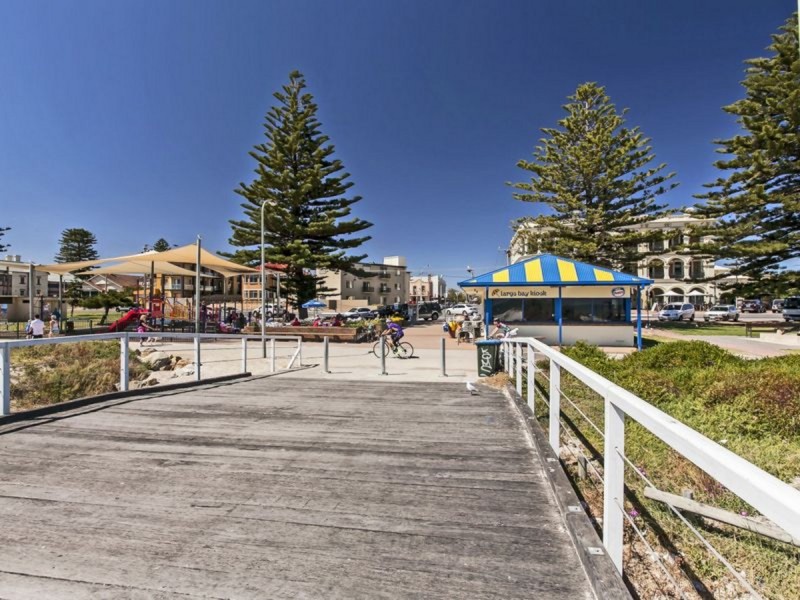 2/1 Jetty Road, Largs Bay SA 5016