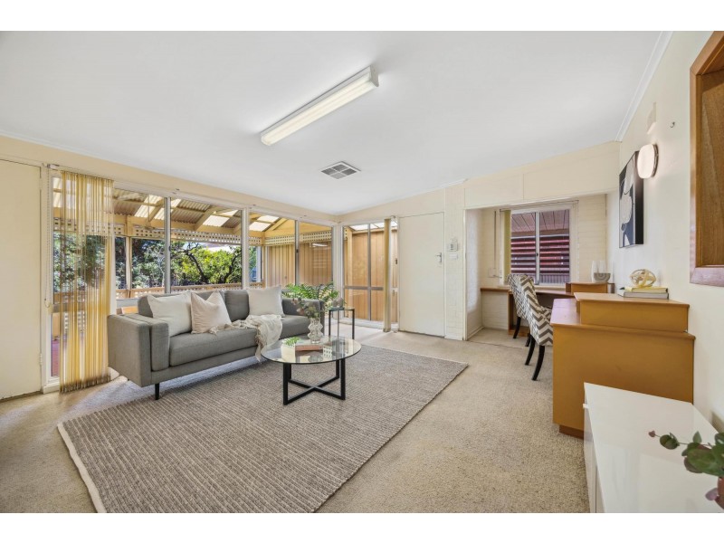 10 Hector Street, Seaton SA 5023