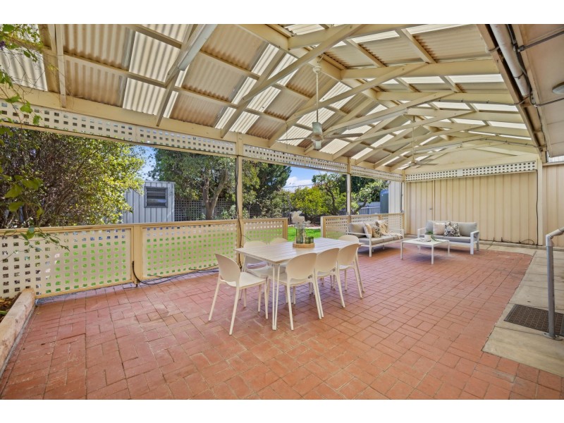 10 Hector Street, Seaton SA 5023