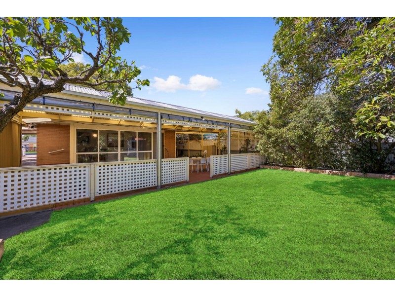 10 Hector Street, Seaton SA 5023