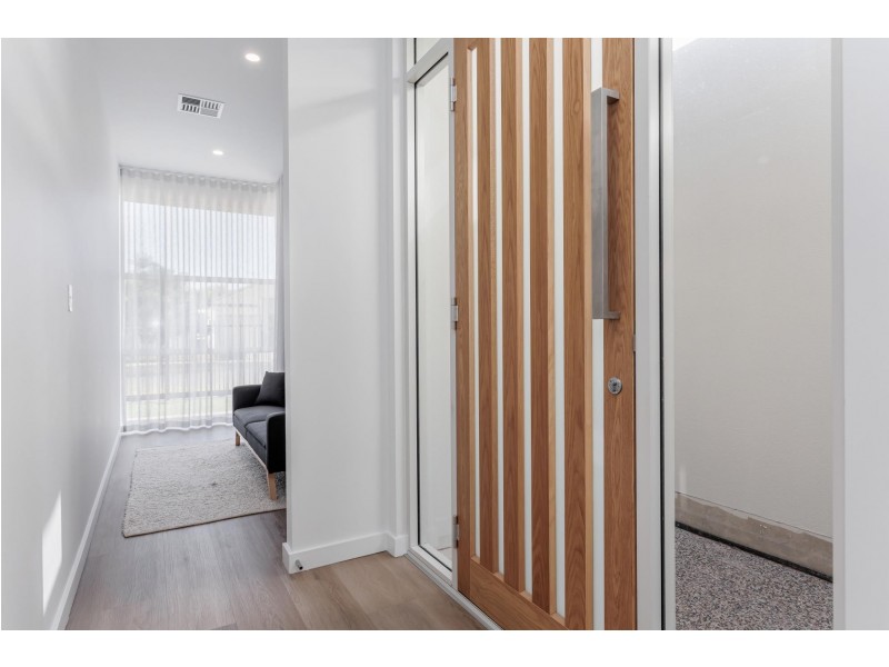 4 Wilford Avenue, Seaton SA 5023