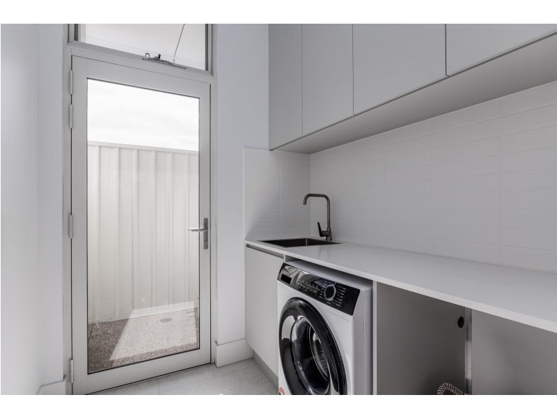 4 Wilford Avenue, Seaton SA 5023