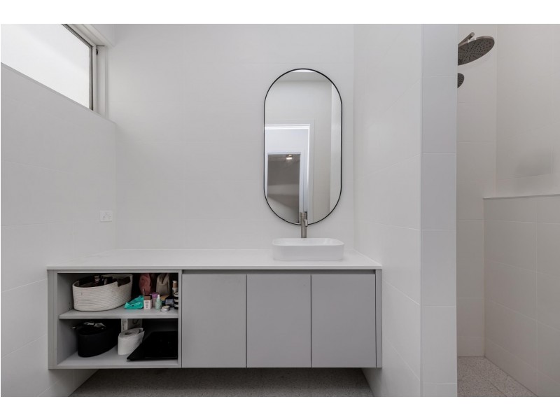 4 Wilford Avenue, Seaton SA 5023