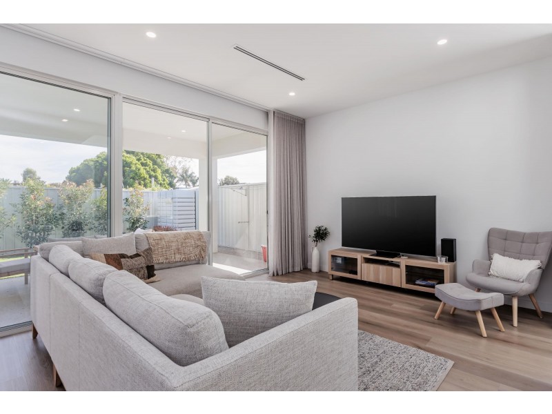 4 Wilford Avenue, Seaton SA 5023