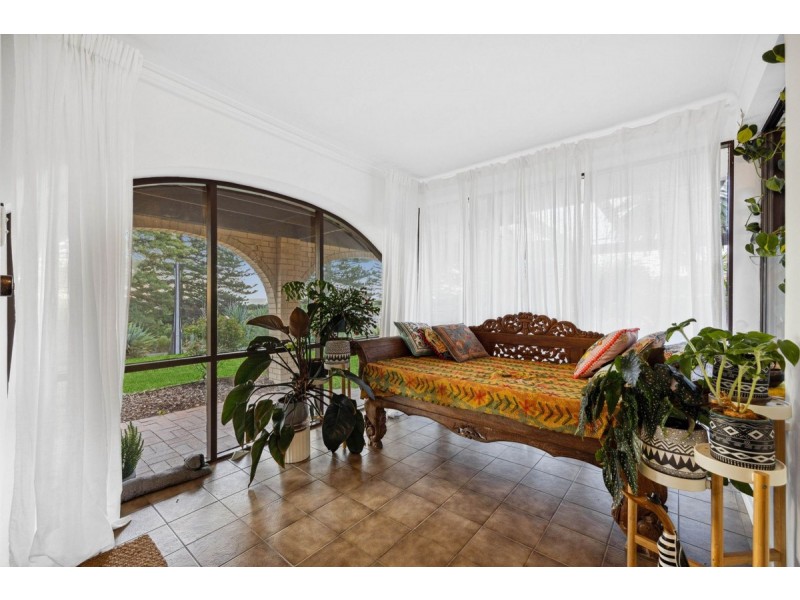 319 Lady Gowrie Drive, Taperoo SA 5017