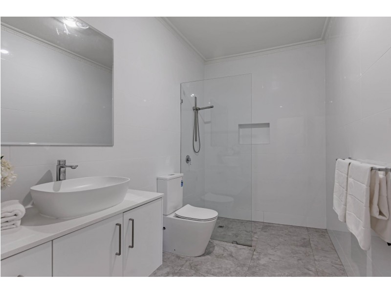 89 May Terrace, Ottoway SA 5013