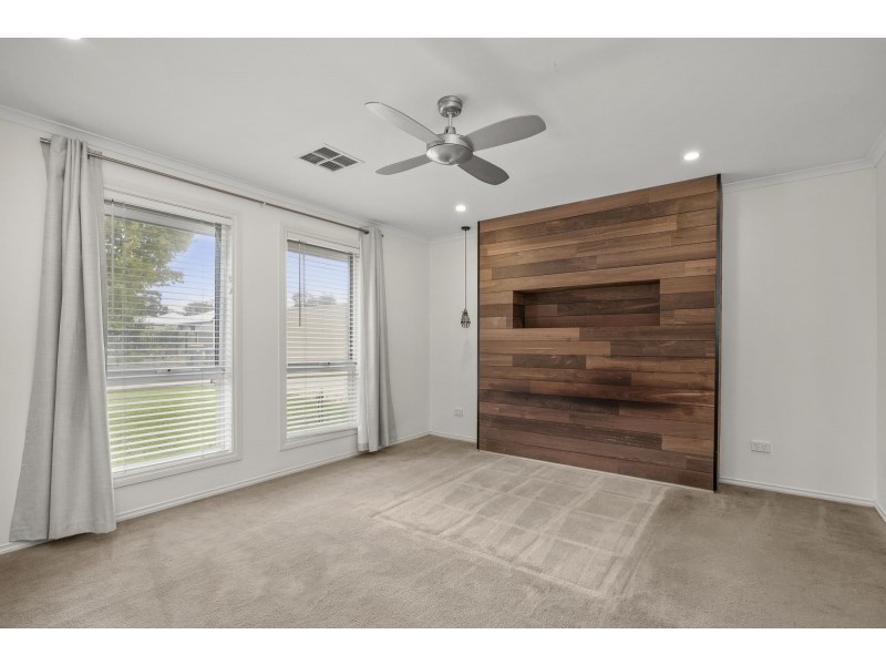 8 Calthorpe Terrace, Ottoway SA 5013