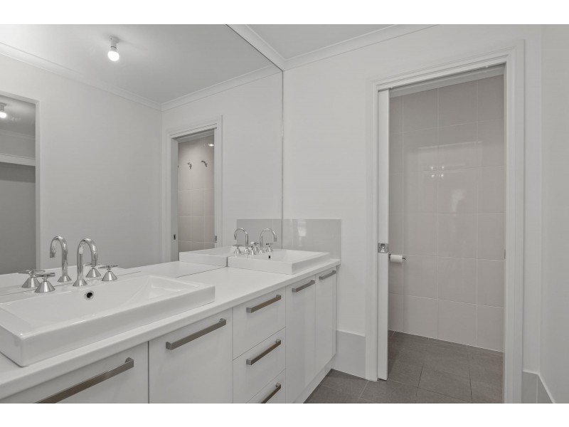 8 Calthorpe Terrace, Ottoway SA 5013