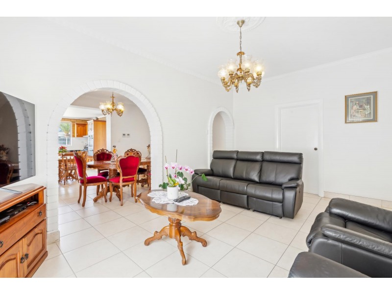 39 Pudney Street, Seaton SA 5023