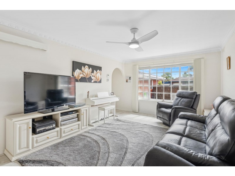 2/1 Moorea Court, West Lakes SA 5021