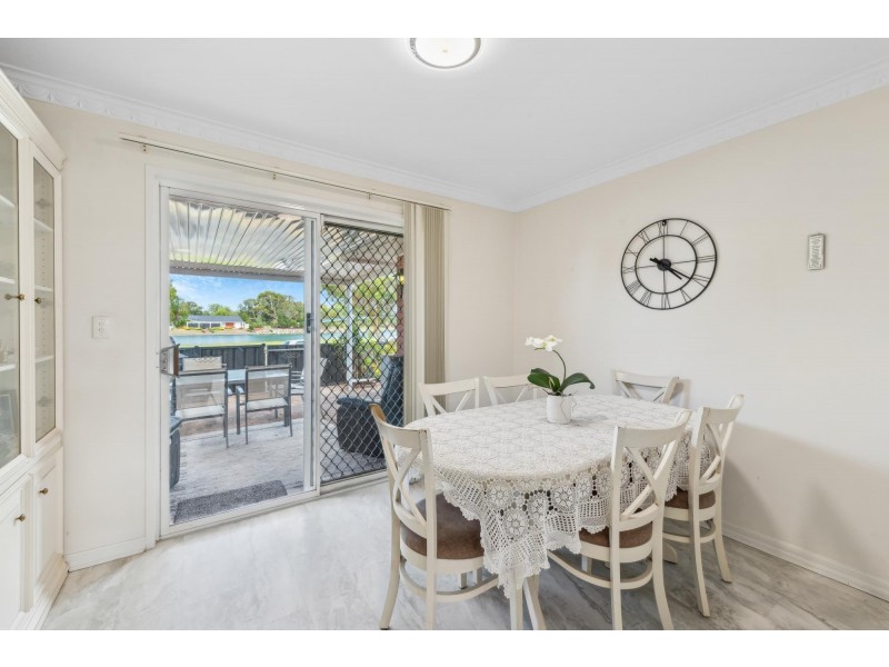 2/1 Moorea Court, West Lakes SA 5021