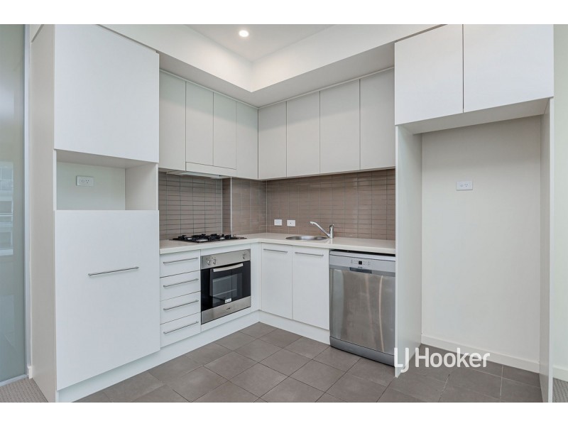 304/2 Tarni Court, New Port SA 5015