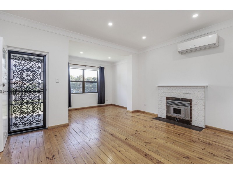 36 Alma Terrace, Seaton SA 5023