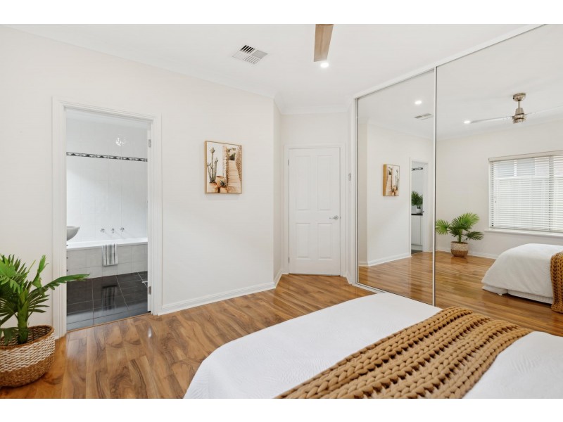 5B Minna Terrace, Semaphore Park SA 5019