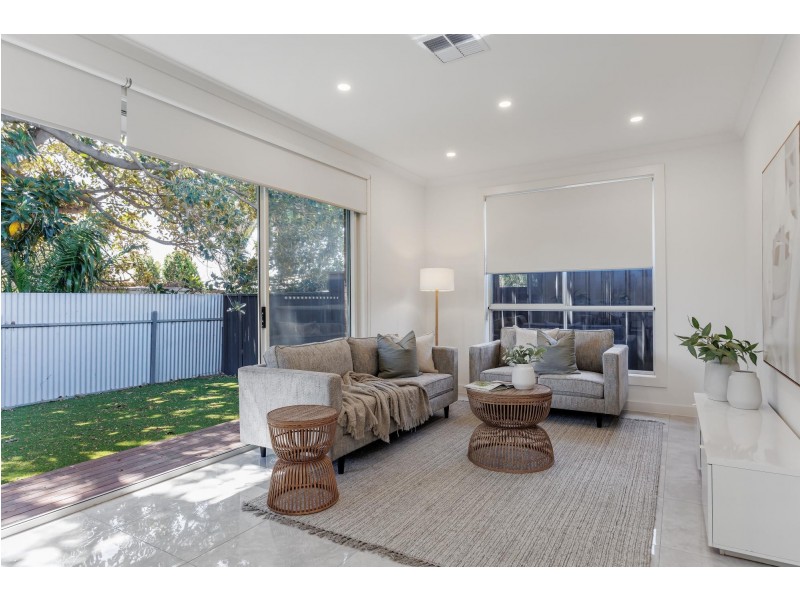 89B May Terrace, Ottoway SA 5013