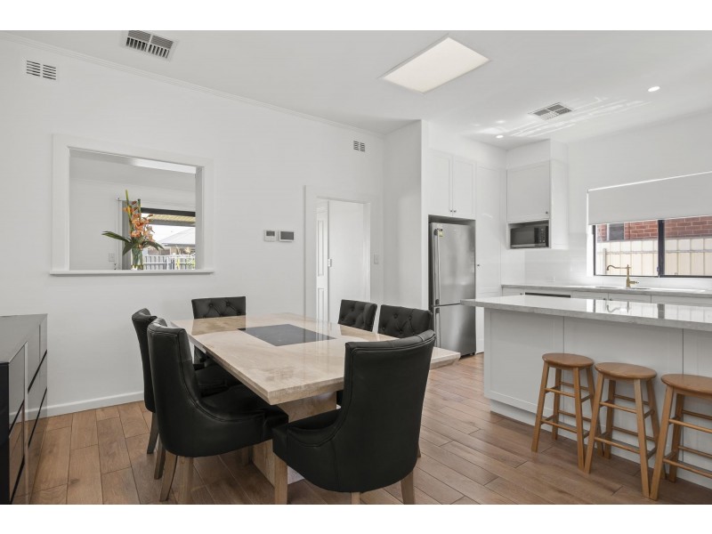 24 Andrew Street, Hendon SA 5014