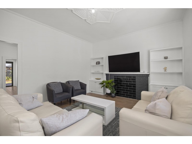 24 Andrew Street, Hendon SA 5014