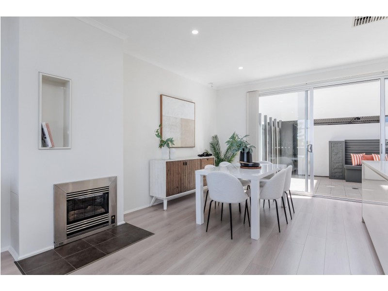 5 Karra Cove, New Port SA 5015