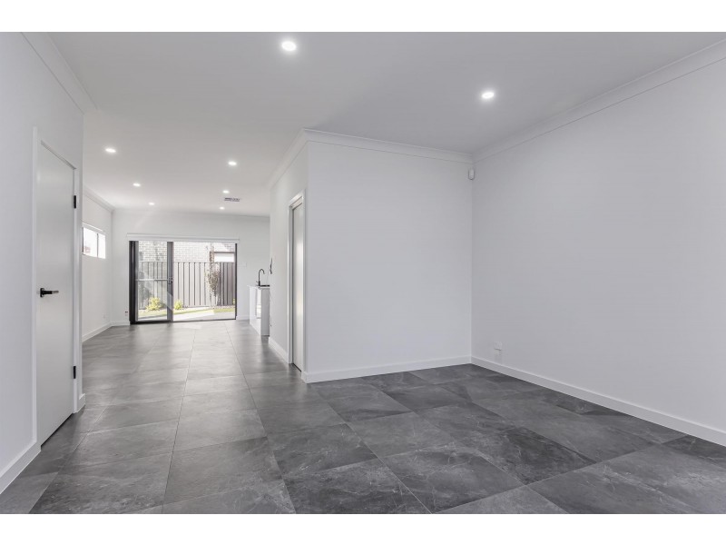 2a Aberfeldy Avenue, Woodville SA 5011