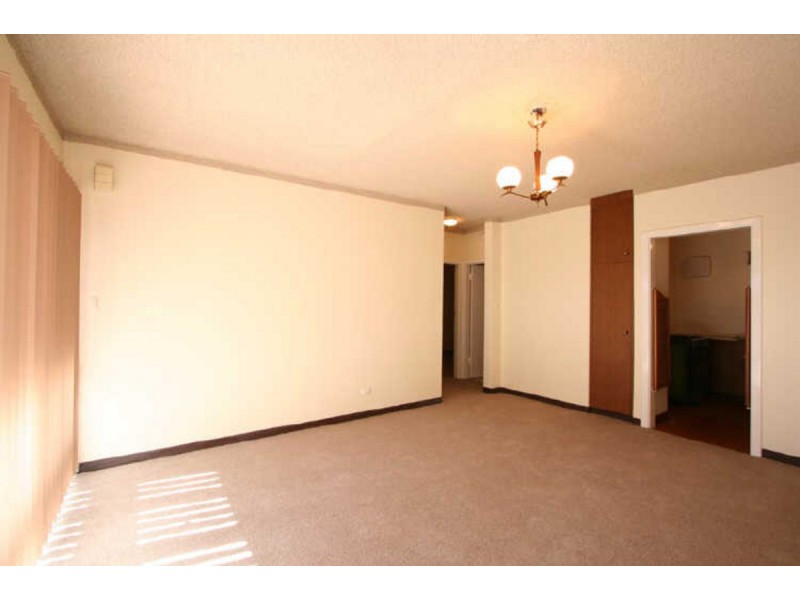 2/576 Seaview Road, Grange SA 5022