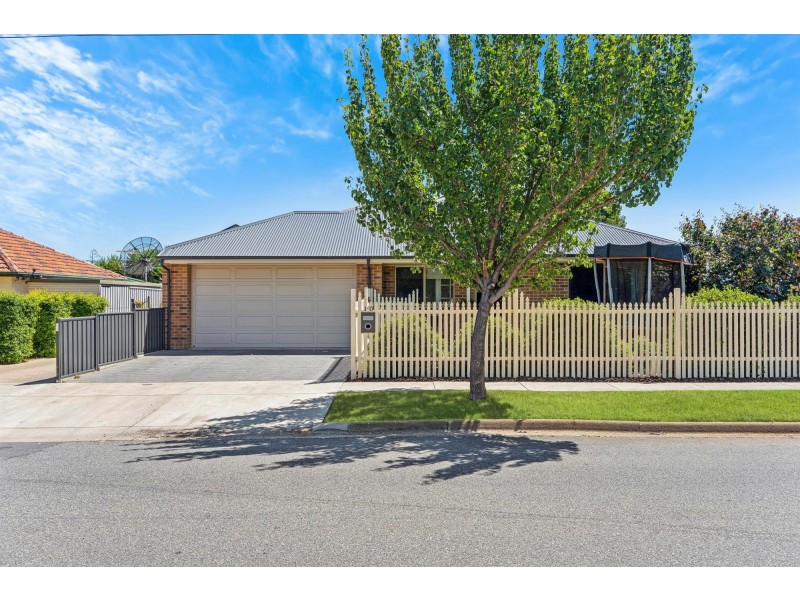 10 Dee Street, Woodville South SA 5011